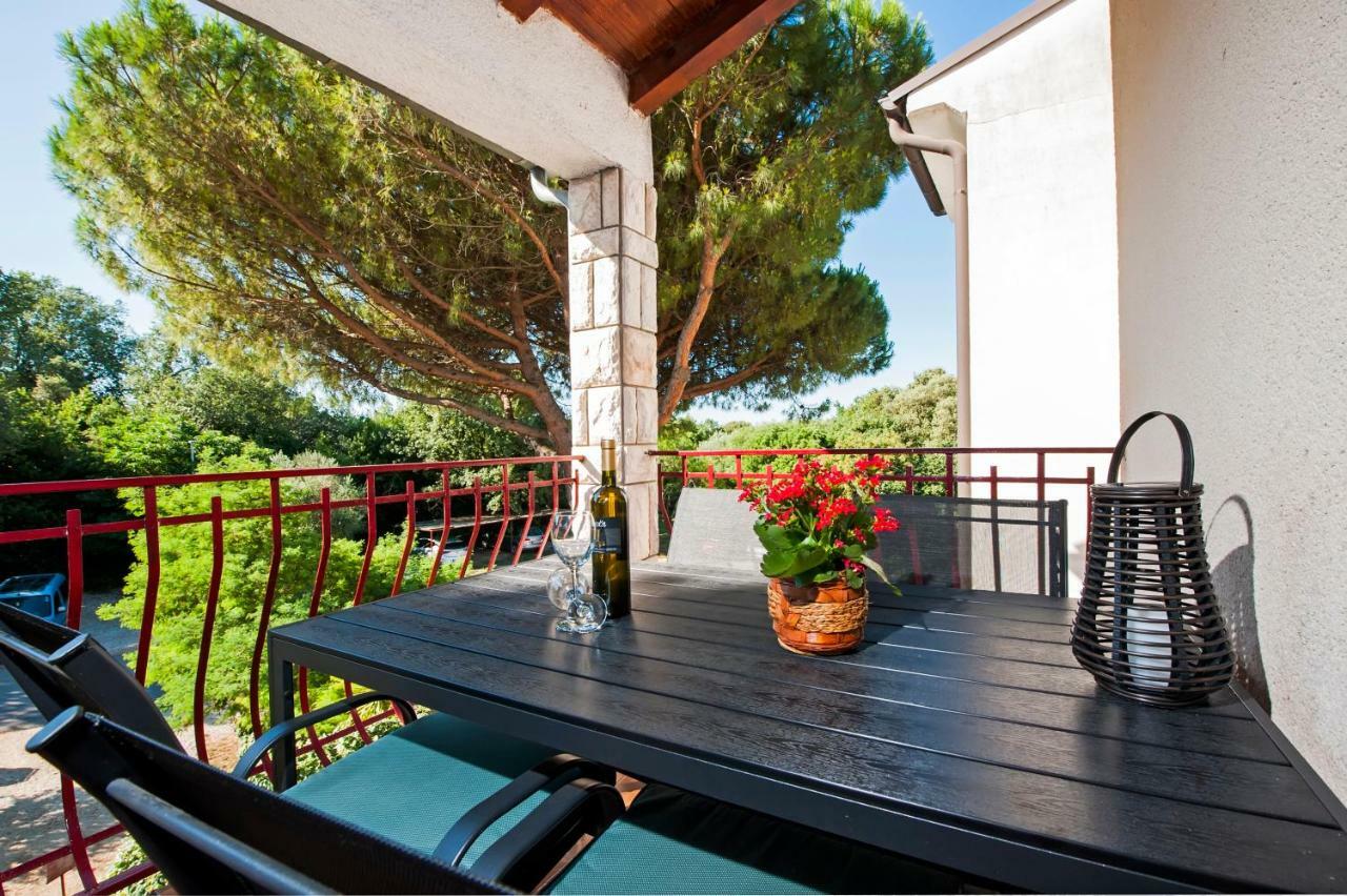 Apartment Nika Rovinj Exterior photo